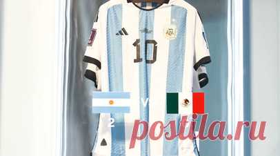 Шесть футболок Месси были проданы на аукционе за €7 млн. Футболки нападающего сборной Аргентины Лионеля Месси, в которых он играл на чемпионате мира 2022 года в Катаре, были проданы на аукционе Sotheby's в Нью-Йорке (США). Читать далее