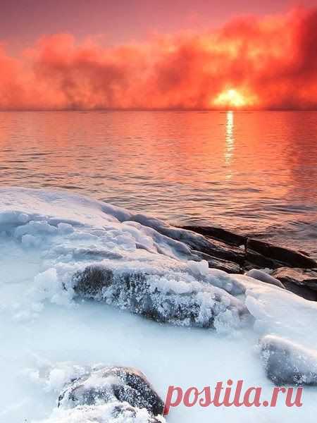 Collection of Stunning Photography !!! - Beautiful Snow Sunset