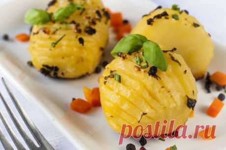 Картофельные гармошки: Три вкусные идеи - Кулинарные советы для любителей готовить вкусно - Хозяйке на заметку - Кулинария - IVONA - bigmir)net - IVONA bigmir)net