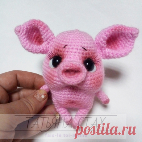 PDF Пупсик Хрю. FREE amigurumi crochet pattern. Бесплатный мастер-класс, схема и описание для вязания амигуруми крючком. Вяжем игрушки своими руками! Свинка, поросенок, pig, piglet, piggy, свинья, поросёнок, schwein, porco. #амигуруми #amigurumi #amigurumidoll #amigurumipattern #freepattern #freecrochetpatterns #crochetpattern #crochetdoll #crochettutorial #patternsforcrochet #вязание #вязаниекрючком #handmadedoll #рукоделие #ручнаяработа #pattern #tutorial #häkeln #amigurumis