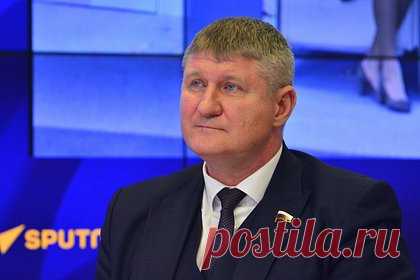 Названа причина провала контрнаступления Украины. Контрнаступление Вооруженных сил Украины (ВСУ) провалилось из-за профессионализма и доблести российских войск. Такую причину провала назвал депутат Госдумы Михаил Шеремет. «Причиной провала так называемого украинского контрнаступления является не утечка информации», — сказал он.