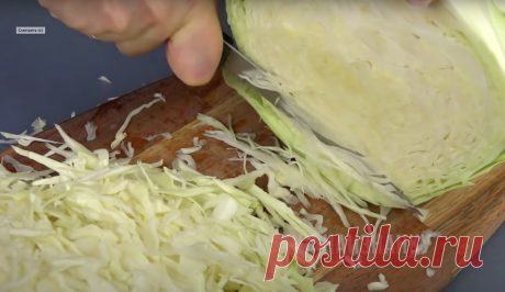 Как приготовить салат из свежей капусты с уксусом как в столовой | Кухня наизнанку | Дзен