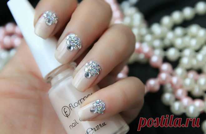 Красивый бежевый маникюр на свадьбу (ФОТО) - trendymode.ru Хотите превратить свои ногти в настоящее произведение искусства на свадебном торжестве? В статье рассказывается о том, как создать красивый бежевый маникюр, который подчеркнет вашу нежность и изысканность. Подробные шаги и великолепные фотографии помогут вам воплотить эту идею в реальность.