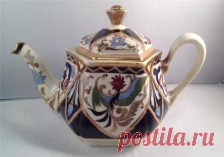 Very Rare Art Deco c1932 Noritake Porcelain Handpainted 2 Pint Teapot. Fabulous.