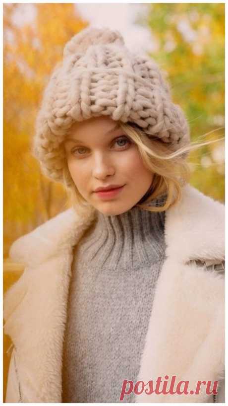 Зимние шапки для женщин 45+: обзор моделей