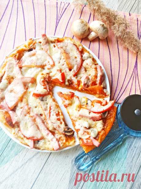 Пицца с колбасой и грибами в мультиварке рецепт с фото пошагово