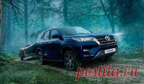 Внедорожник Toyota Fortuner 2020 с ценами для России
