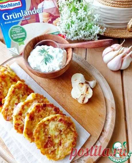 Кабачковая лжепицца с сырно-чесночным соусом – кулинарный рецепт