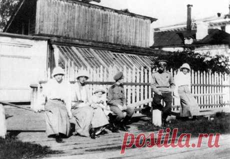 Расстрел царской семьи – фотографии императора Николая Второго с женой и детьми в последний год жизни