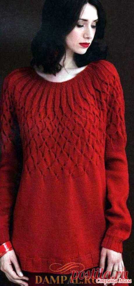 Женский пуловер с круглой кокеткой. Спицы. Описание вязания пуловера от дизайнера Tracy Purtscher переведено из журнала “Vogue Knitting” осень 2018.  Размеры:  S (M/L, 1X/2X)  Окружность груди – 117 (131, 141) см,
