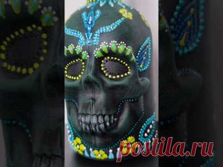 Calavera.