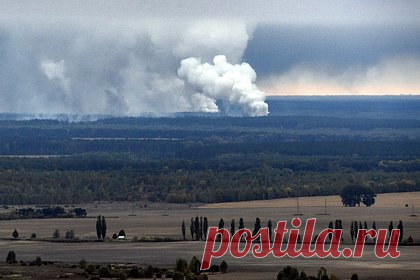 Стало известно о взрывах в Черниговской области Украины. Серия взрывов прогремела в Черниговской области Украины, сообщает издание «Страна.ua». Как стало известно, взрывы произошли утром в пятницу, 21 июля. Другие подробности произошедшего пока не приводятся. Согласно онлайн-карте Министерства цифровой трансформации республики, в регионе объявлена воздушная тревога.