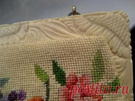 Техника вышивки Petit Point (петит пойнт).