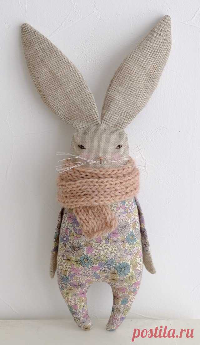 ■Rabbit / natural | LoUPDESIGN | ハンドメイド通販 iichi（いいち）