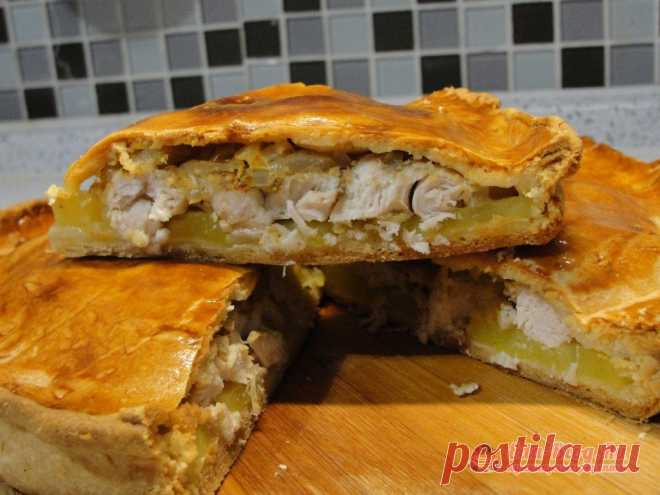 Пирог с курицей и картошкой в духовке - рецепт, МК + видео