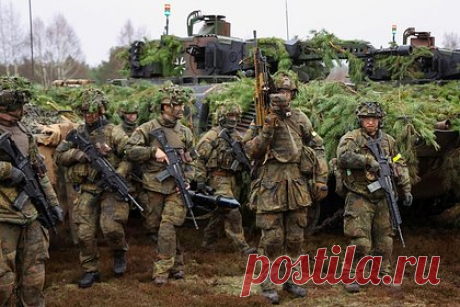 Германия отказала Румынии в размещении военных. Правительство ФРГ не планирует размещать в Румынии своих военнослужащих, несмотря на желание Бухареста. Об этом заявил представитель Минобороны Германии. Отмечается, что в рамках НАТО Берлин тесно взаимодействует с Вильнюсом, тогда как с Бухарестом тесно сотрудничает Париж.