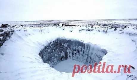 Гигантский кратер на Ямальском полуострове скоро станет озером