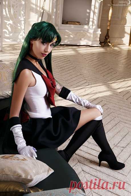 Очаровательная Лерочка Химера (Himera Cosplay) в образе Сейлор Плутон (Sailor Pluto) по мотивам «Сейлор Мун» (Sailor Moon)