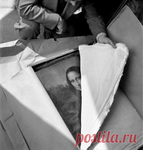 Мона Лиза, возвращаемая в Лувр послеВторой мировой войны, 1945 год / Удивительное искусство