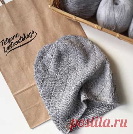 Продолжаем притягивать весну #бини#шапка#knitting#instaknit#style#ручнаяработа#gray#handmade#photooftheday#love#vsco#тренд#снуд#instagood#swag#lik4like#follow#назаказ#fashion#musthave#picoftheday#весна#TatyanaLastovetskaya#girl#colorful#instalove#весенняяшапка