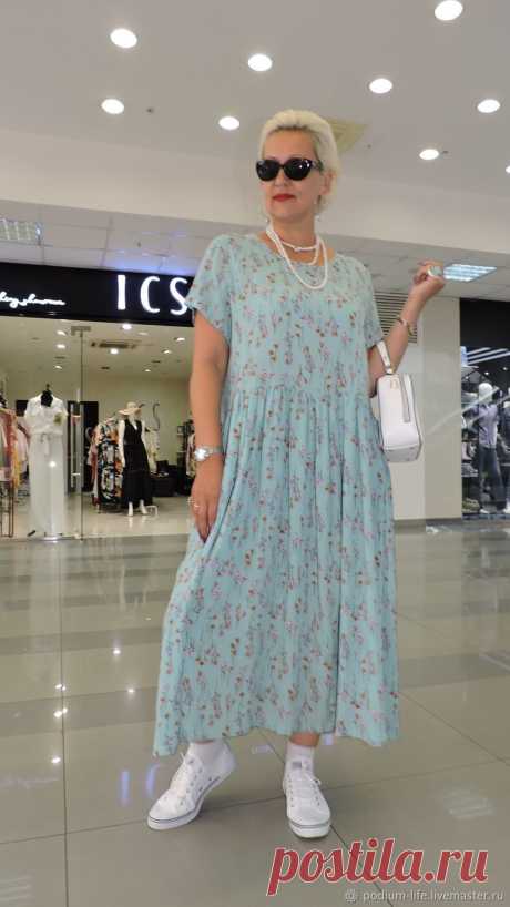 Красивое платье в стиле Бохо-шик. Лёгкий креп – купить на Ярмарке Мастеров – J76VWRU | Платья, Москва Красивое платье в стиле Бохо-шик. Лёгкий креп. в интернет-магазине на Ярмарке Мастеров. Это воздушное платье из Итальянского крепа ( хлопок+вискоза) нежное ,свободное,летящее)) Эта ткань очень популярна летом по той простой причине, что ей свойственна высокая воздухопропускная способность, а значит, в ней не будет жарко.