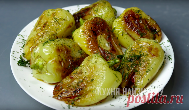 Жареный болгарский перец с чесноком и помидорами: на двоих готовлю 4 порции, иначе не хватает | Кухня наизнанку | Яндекс Дзен