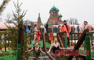 В Москве по 42 адресам организовали площадки для крещенских купаний. В городе подготовили 49 майн и 10 купелей