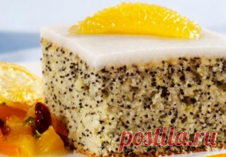 Рождественская кухня

Маковник к Рождественскому столу
Маковник - блюдо Русской кухни с давних времен, печётся маковник либо пирогом, либо рулетом, в который кладут мак в большом количестве, туда же добавляют орехи, сухофрукты и мед - по желанию и наличию в хозяйской кладовой.