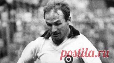 Умер последний участник финала чемпионата мира по футболу 1958 года Хамрин. Бывший футболист сборной Швеции Курт Хамрин скончался в возрасте 89 лет. Читать далее