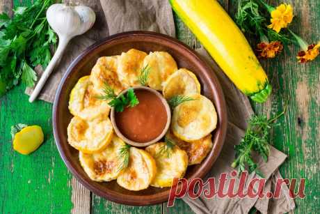 Кабачки, запеченные с сыром и чесноком Как вкусно приготовить кабачки за 30 минут? Давайте-ка их запечем в духовке под сырно-чесночным соусом
