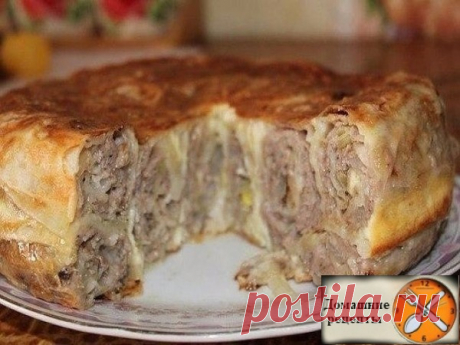 Пирог "Лаваш в заливке" Продукты: 1. Лаваш тонкий - 2 шт 2. Фарш - 400 гр 3.Яйцо - 3 шт 4. Томатная паста - 2 ст. ложки (можно без нее) 5. Сметана - 300 гр 6. Сыр - 150 гр...