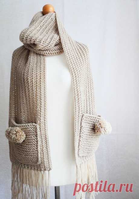 Уютная идея для осени: вязаный шарф-палантин с карманами | Костромичка с клубками | Дзен