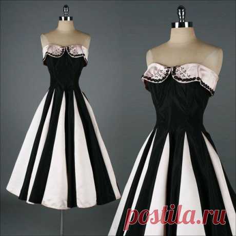 Винтаж 1950-е платье . розовый черный атлас . по millstreetvintage