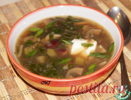 Грибной суп с красной фасолью и шпинатом Кулинарный рецепт