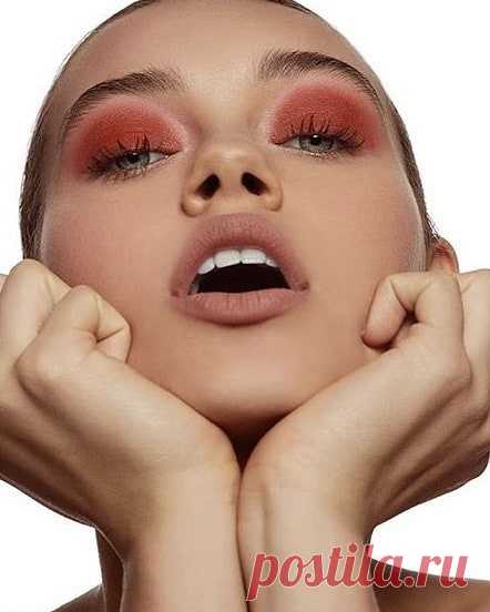 DAZZLING ATMOSPHYR в Instagram: «. . . . . . . . . . . . . . . . #art #makeup #highfashion #designer #parisian #look #lookbook #instalook #inspiration #mode #fashion…» 50 отметок «Нравится», 6 комментариев — DAZZLING ATMOSPHYR (@dazzlingatmosphyrofficial) в Instagram: «. . . . . . . . . . . . . . . . #art #makeup #highfashion #designer #parisian #look #lookbook…»