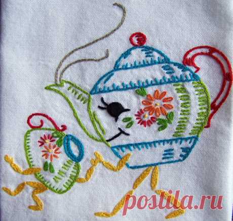 Hand Embroidery - Momma Teapot and Her Little Teacup Hand Embroidered Towel Brand new 100% cotton tea towel/dishtowel/towel.  Measures approximately 25 inches x 18 inches and is bright white.    I hand-embroidered this towel with a sweet vintage design of a mommy teapot and her little teacup. A bright and charming addition to your kitchen, yet also completely practical to use. I use my hand-embroidered towels in the powder room...they hold up really well through all the us...
