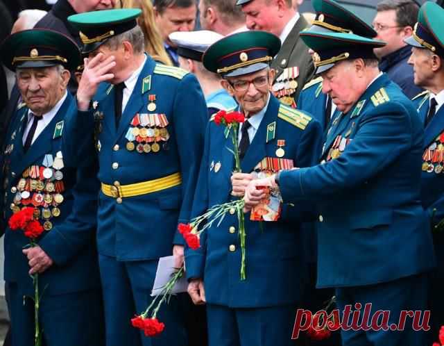 Граница на замке! - День Пограничника в России - День Пограничника в Ро ...