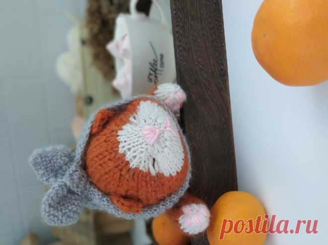 Kitty knitting pattern By Ola Oslopova-Оля Ослопова. Схема вязания котенка спицами. Котик спицами. 17 см котенок. Размер готовой игрушки будет зависеть от выбранной вами пряжи. PDF . Мастер-класс, схема и описание для вязания игрушки амигуруми спицами. Вяжем игрушки сами! amigurumi pattern. #амигуруми #amigurumi #схема #описание #мк #pattern #вязание #crochet #knitting #toy #handmade #поделки #pdf #рукоделие #кот#котенок#кот узоры для вязания схемы и описание узор схемы крючком узоры спицами