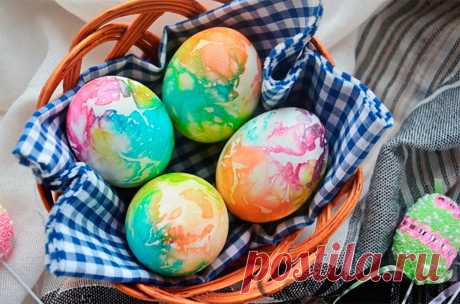 Как красить яйца: 10 способов | РБК Life