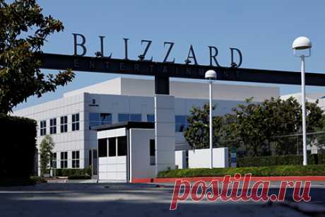 Глава Blizzard уволился после секс-скандала. Американская компания Blizzard уволила с поста президента Аллена Брэка после скандала с дискриминацией женщин. Иск против компании подал департамент по защите трудовых и жилищных прав Калифорнии. Отмечается, что женщины получают зарплату, чем их коллеги-мужчины, а также подвергаются сексуальным домогательствам.