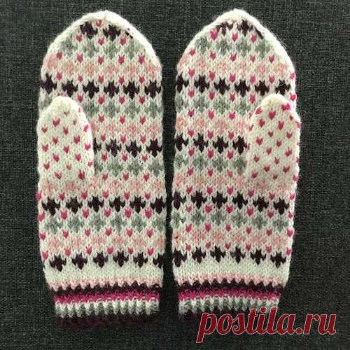 Эстонские варежки с жаккардовым узором