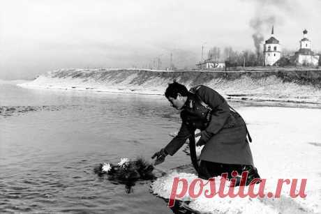 «Продадут меня эти союзнички» – Фото – Коммерсантъ