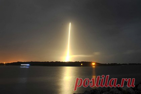 Космические силы США проведут суборбитальные эксперименты. Космические силы США выбрали подрядчиков для запуска суборбитальных ракет для выведения в космос научного оборудования и проведения экспериментов. Об этом сообщает SpaceNews. В рамках программы Sounding Rocket Program — 4 (SRP-4) было выбрано три дополнительных подрядчика.