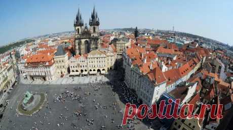 Большинство граждан Чехии не хотят введения евро в стране, показал опрос