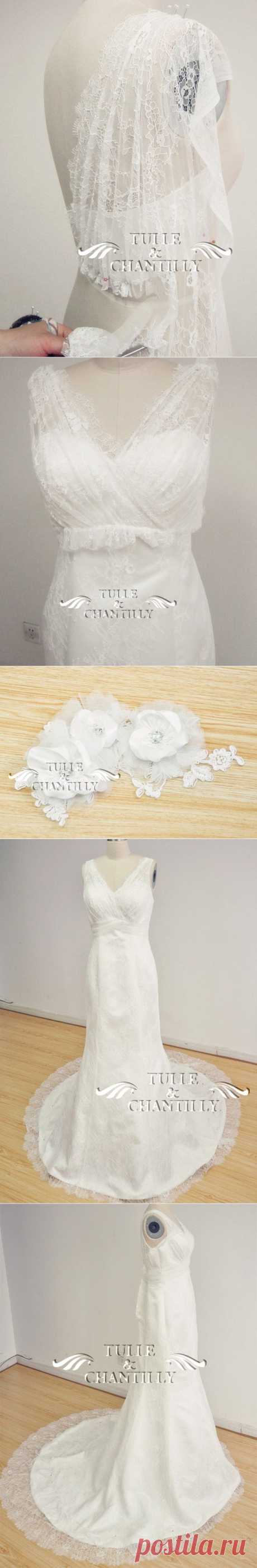 {Process Show Time} Vintage Sheer V-Neck Rustic Wedding Dress with Chantilly Lace Overlay | TulleandChantilly.com