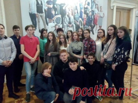 Учащиеся Шаховской Гимназии Московской области побывали на спектакле «От первого лица» — NashTeatr.com