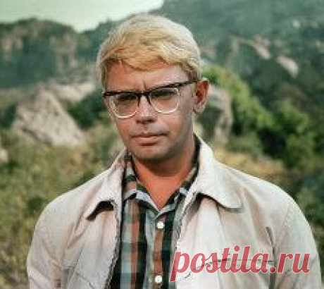 Сегодня 30 мая в 1937 году родился(ась) Александр Демьяненко