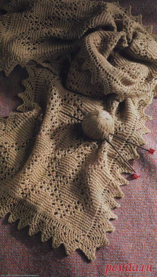 Палантин THE STRAWBERRY SCARF AN ORENBURG KNITTED - LACE TRADITION.
