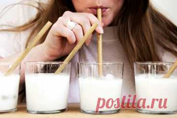 Молоко. Виды, особенности, польза и сочетания растительного продукта. Молоко. Виды, особенности, польза и сочетания растительного продуктаРастительное молоко — это напиток, который делают из воды и семян, зерен, орехов или бобовых. Не содержит молочного белка и лактозы, поэтому его выбирают люди с аллергией на молоко или с лактозной непереносимостью. Популярные виды такого молока: соевое, миндальное, овсяное, кокосовое, гречневое и рисовое. В статье подробно рассмотрим пользу каждого вида,…