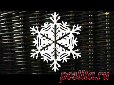 How to make a paper snowflake СНЕЖИНКА ИЗ БУМАГИ  КАК ВЫРЕЗАТЬ СНЕЖИНКУ How to cut snowflakes